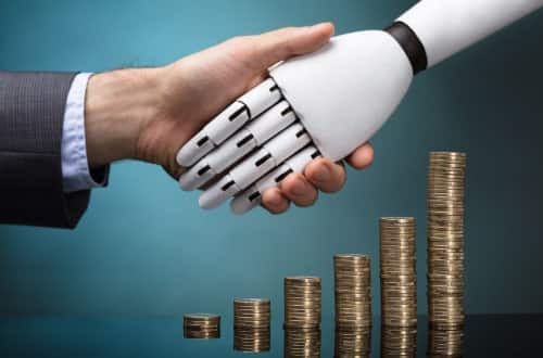 Intelligence artificielle d'une génération nouvelle qui place l'utilisateur dix pas en avant des traders expérimentés / Mind Trade AI™